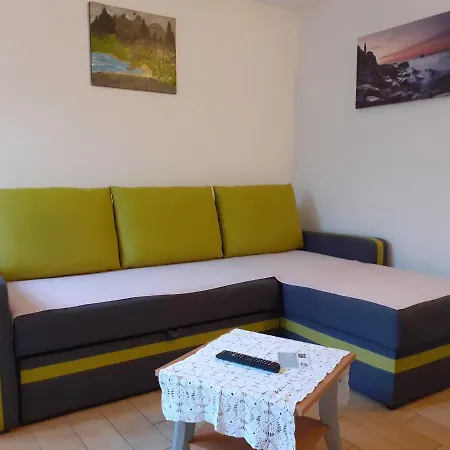 Asterix Apartment