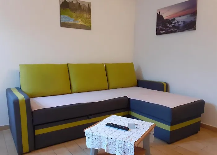 Asterix Apartment