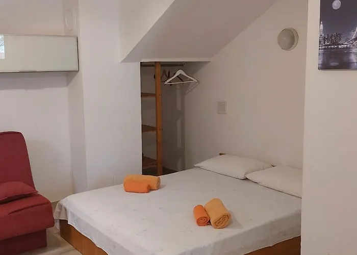 Asterix Apartment *
